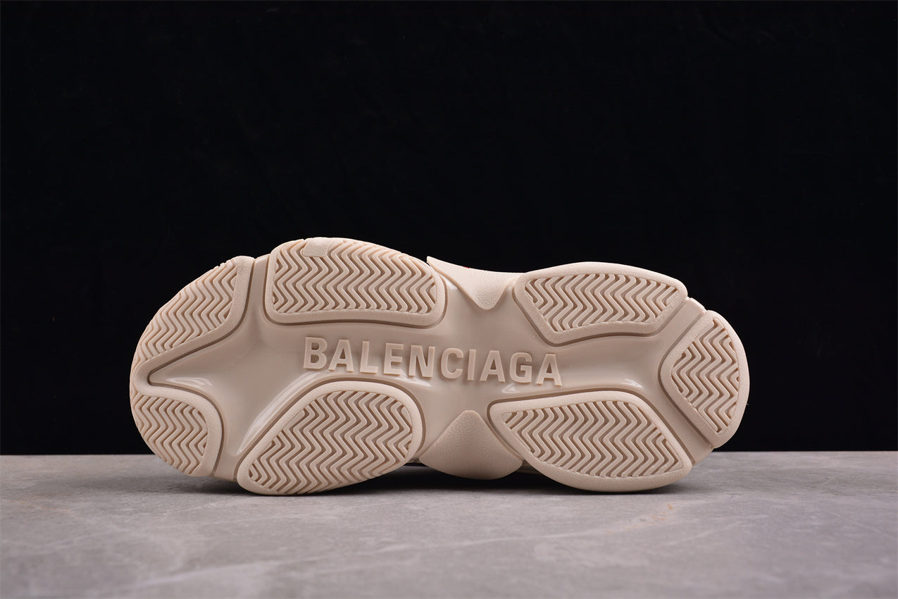 Balenciaga Triple S Sneaker W2FAY9016