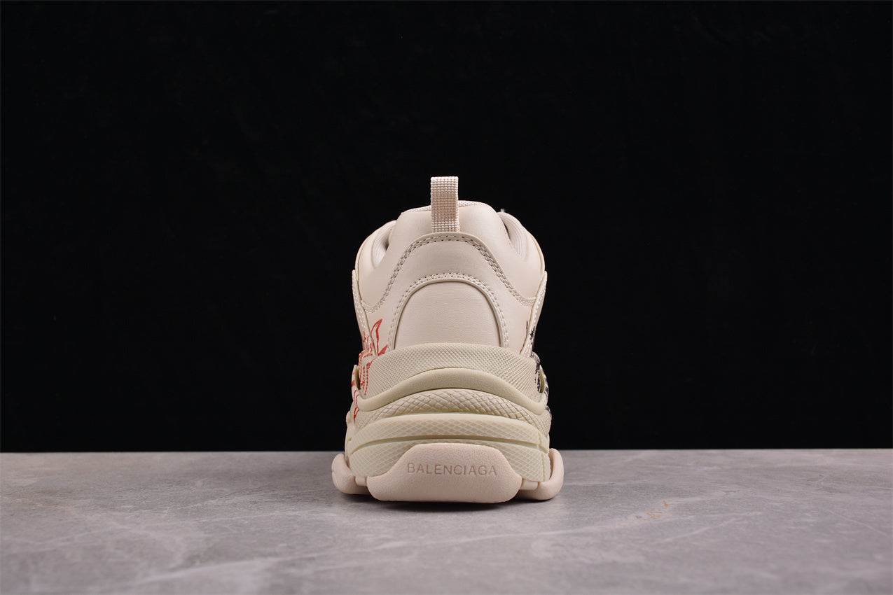 Balenciaga Triple S Sneaker W2FAY9016