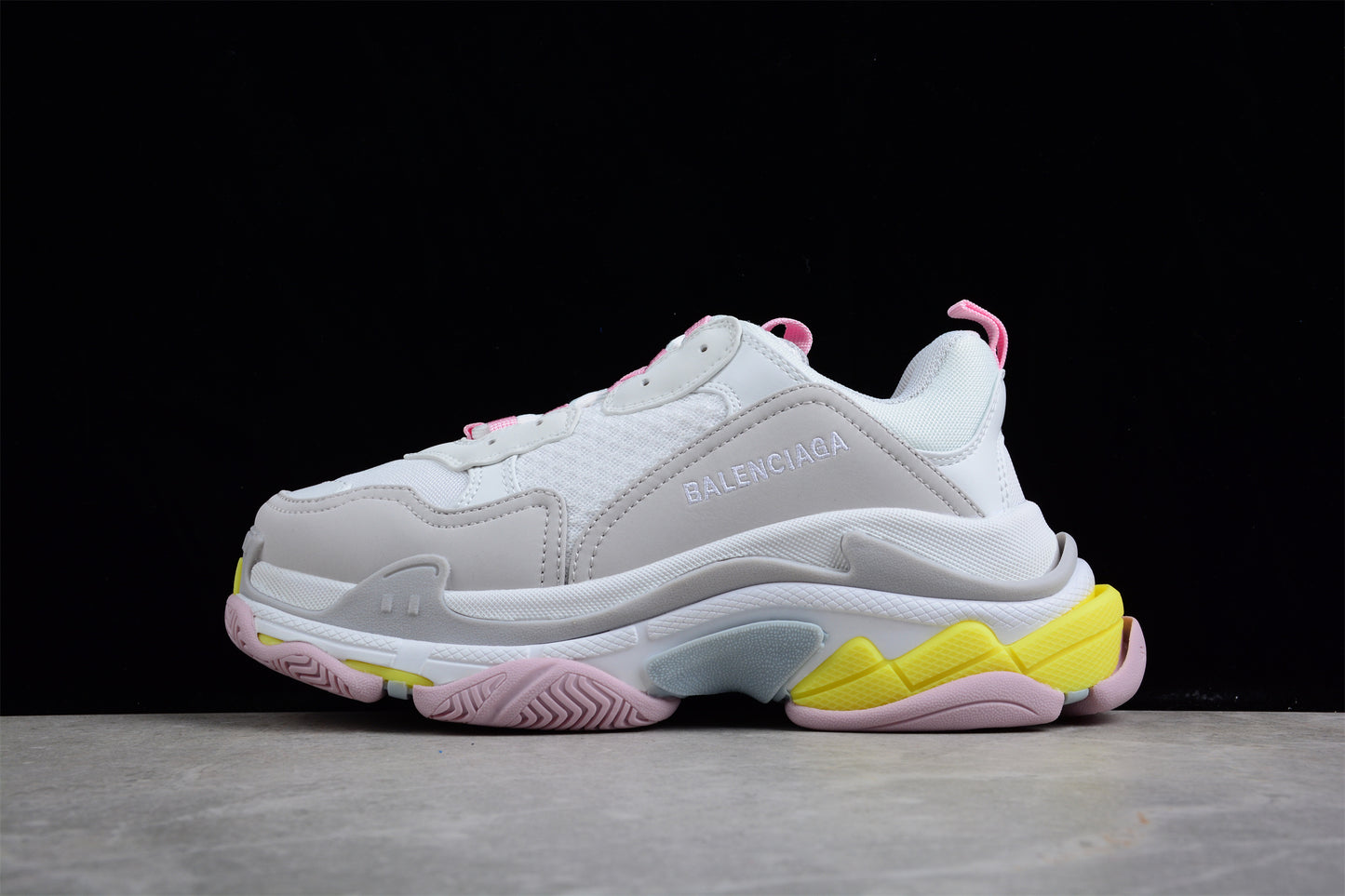 Balenciaga Triple S W2FW47541