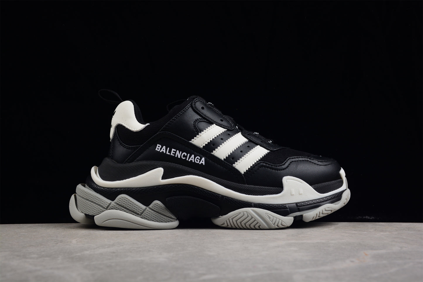 Balenciaga Triple S x Ad W3RN31001