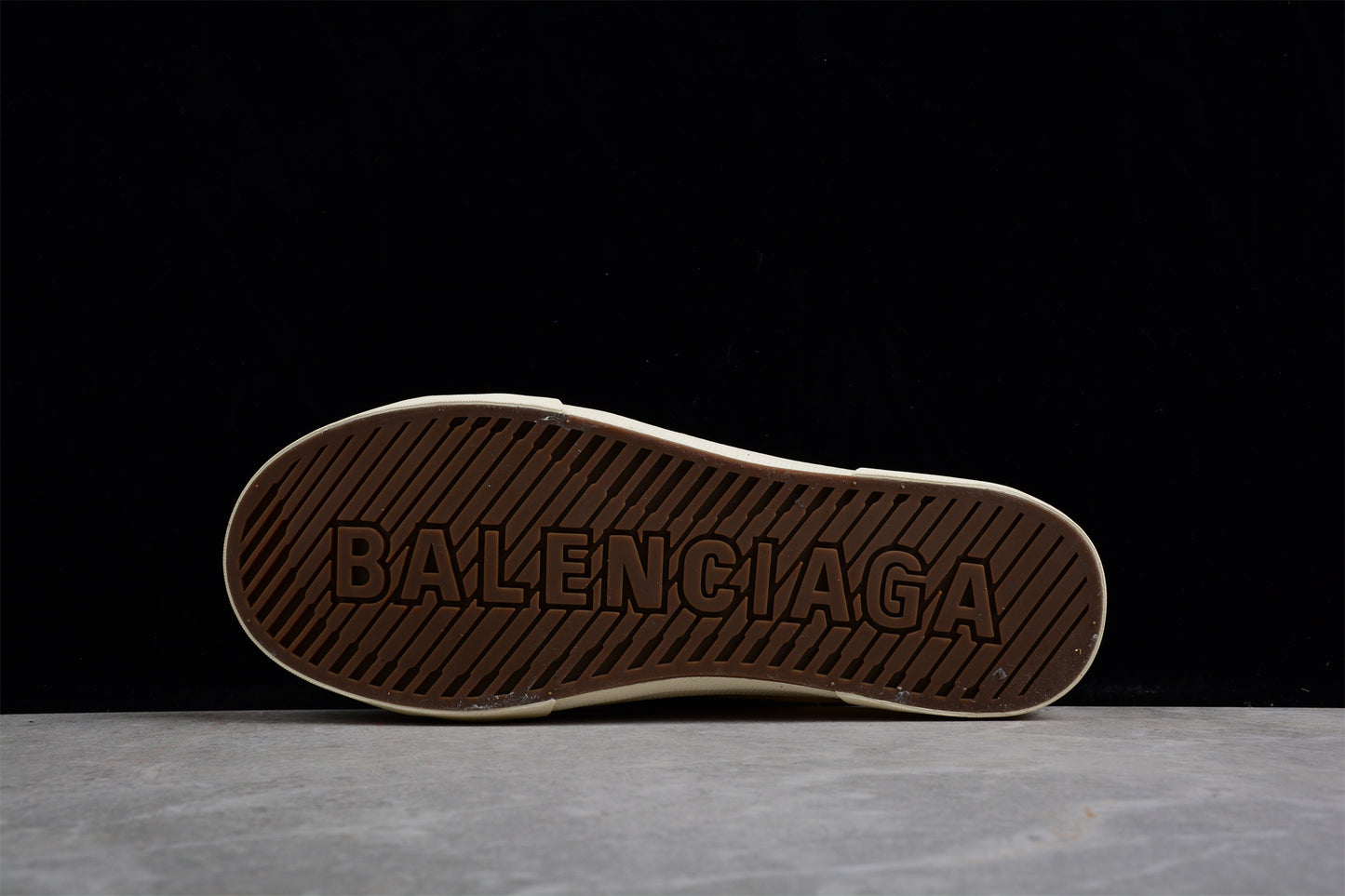 Balenciaga Vulc Destr Paris W3RC49092