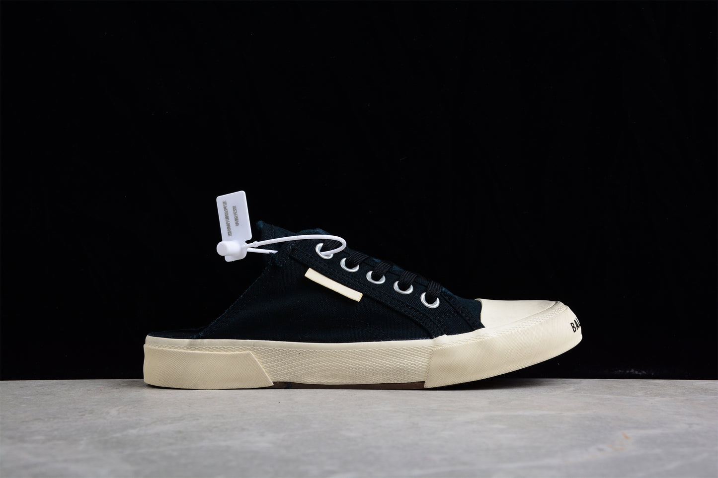 Balenciaga Vulc Destr W3RC11090