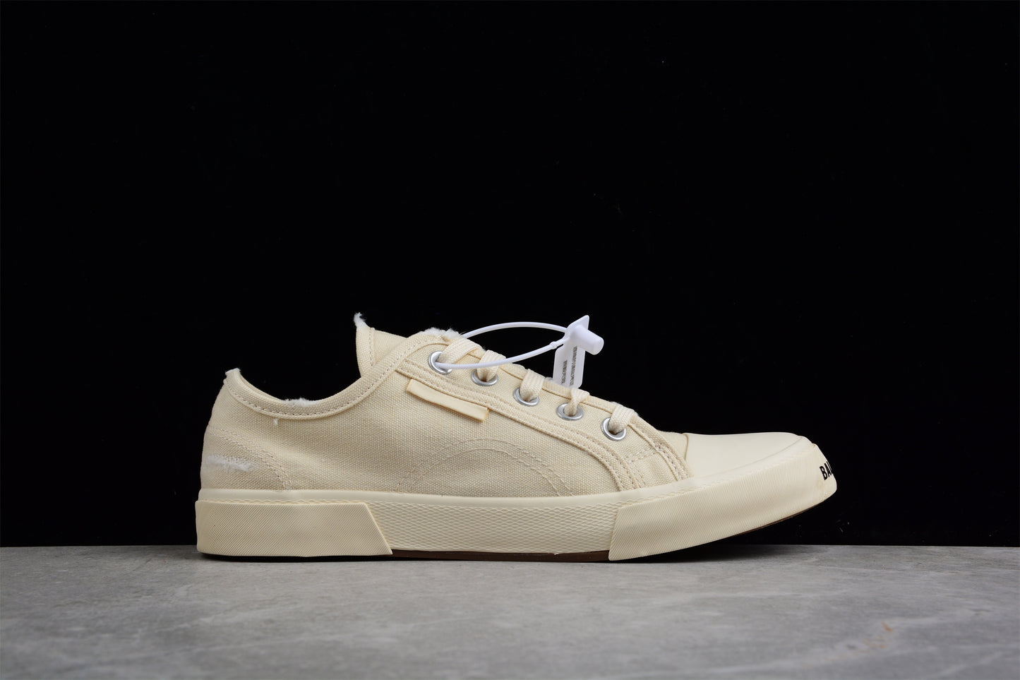 Balenciaga Vulc Destr W3RC49091