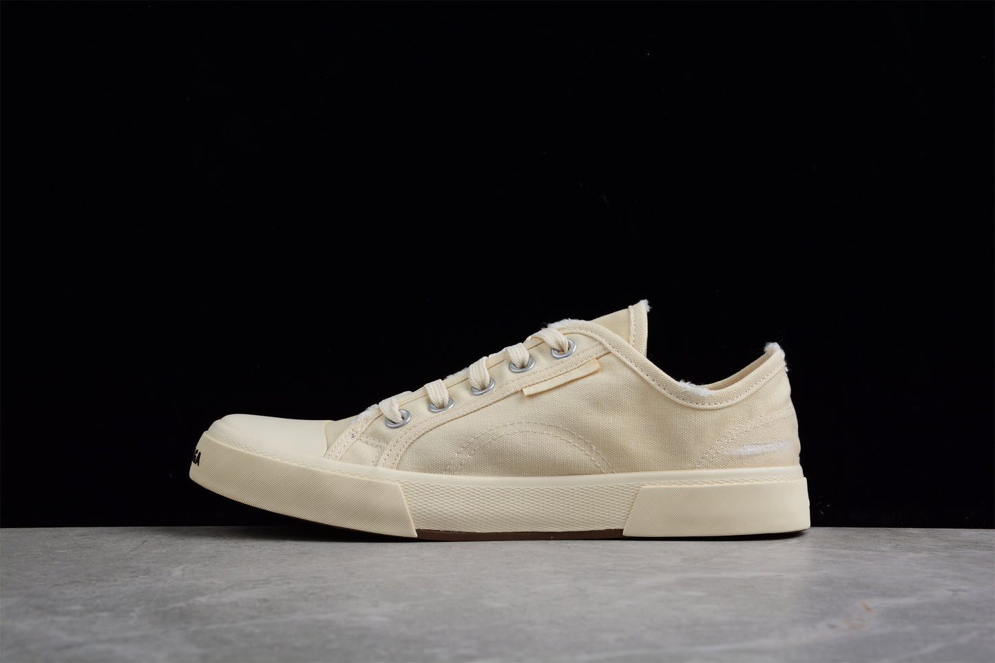 Balenciaga Vulc Destr W3RC49091