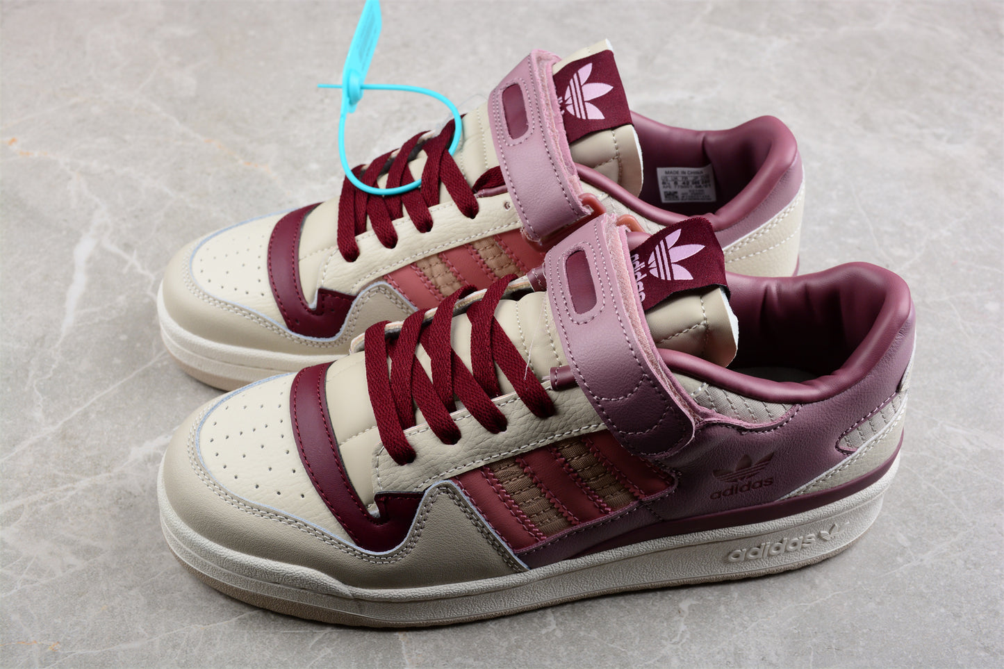 Forum 84 Low HQ6941