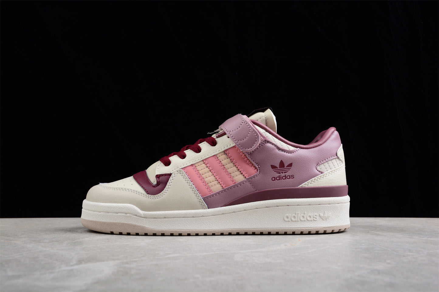 Forum 84 Low HQ6941