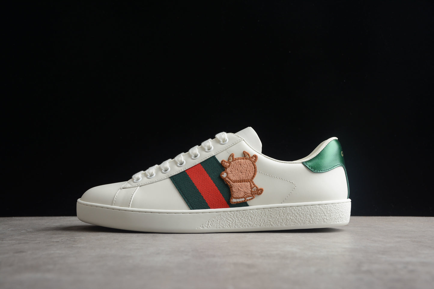 GUCCI
