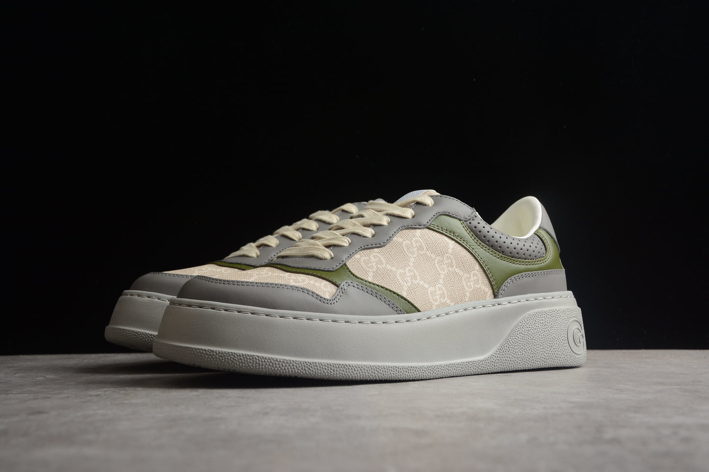 GUCCI GG Supreme