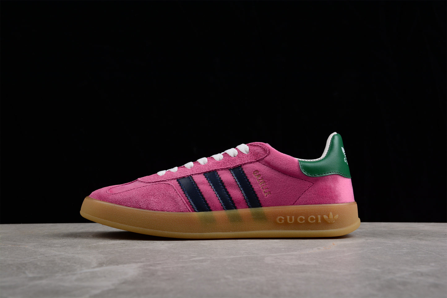 Adidas x GUCCI adidas 707847 UTT10 9060