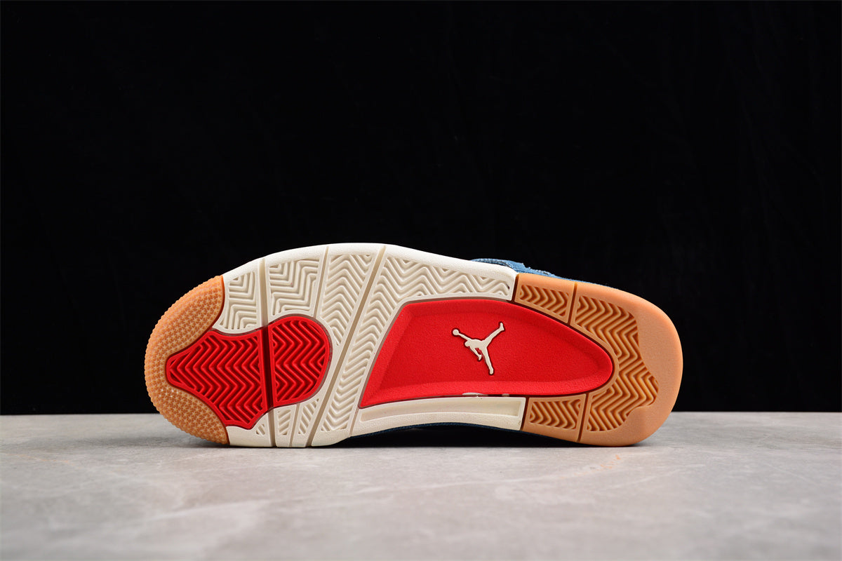 Levi’s x Air Jordan 4 Denim AJ4 AO2571-401