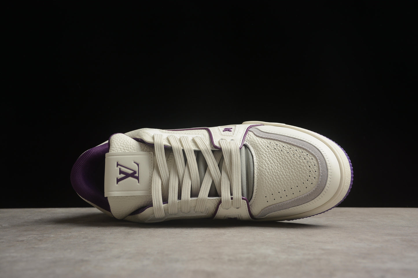 Louis Vuitton Trainer Sneaker Low LV