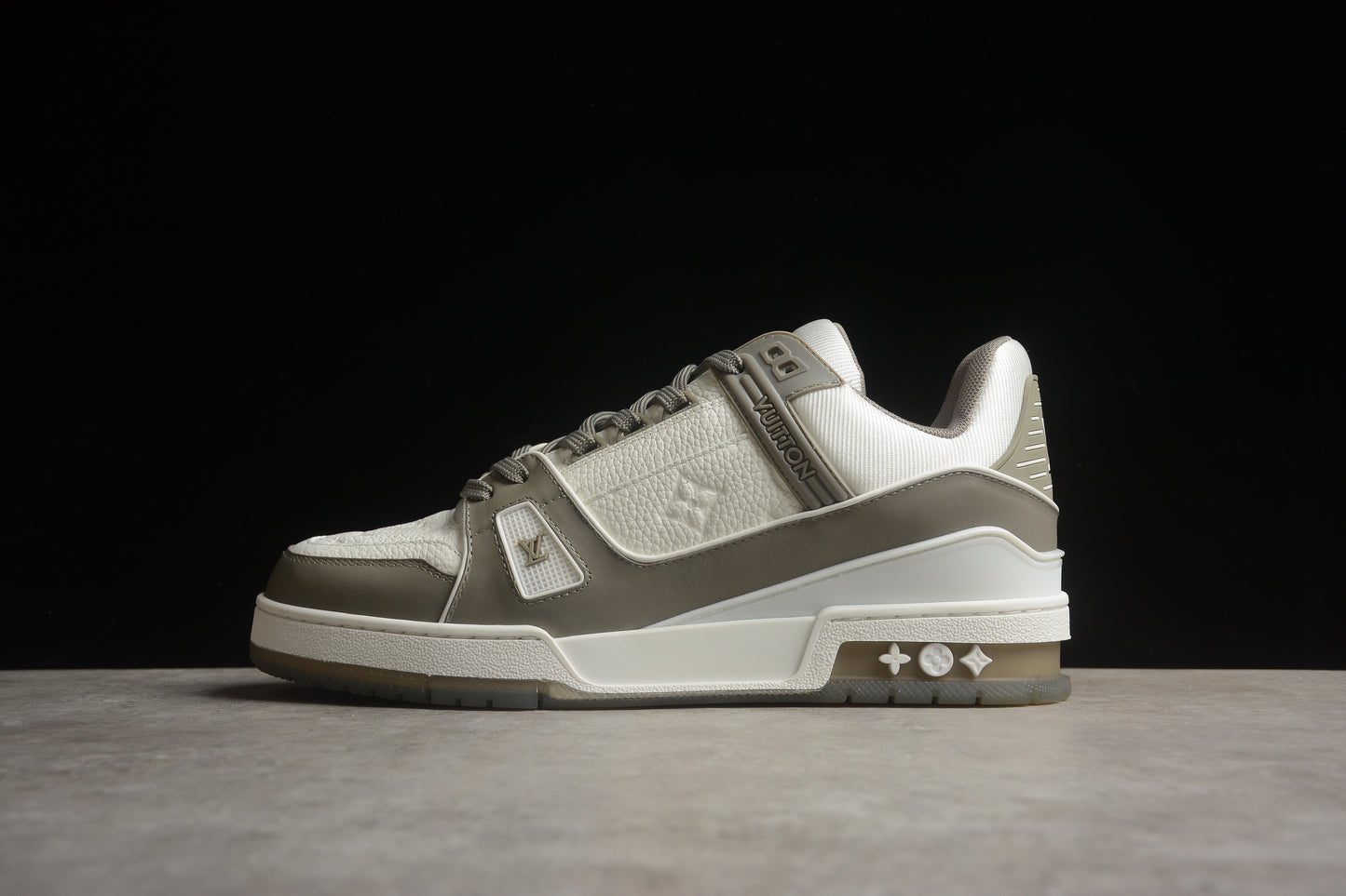 Louis Vuitton Trainer Sneaker Low LV