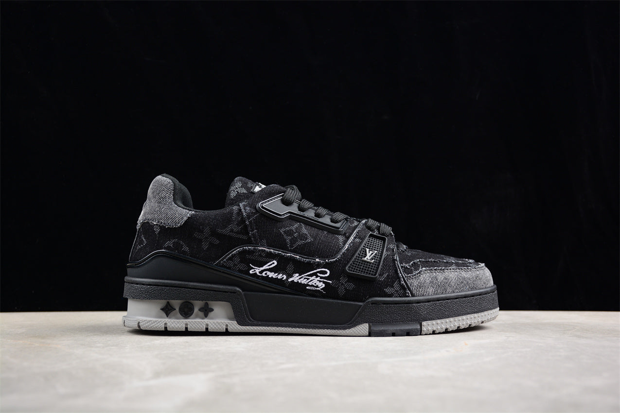 Louis Vuitton Trainer Sneaker Low LV