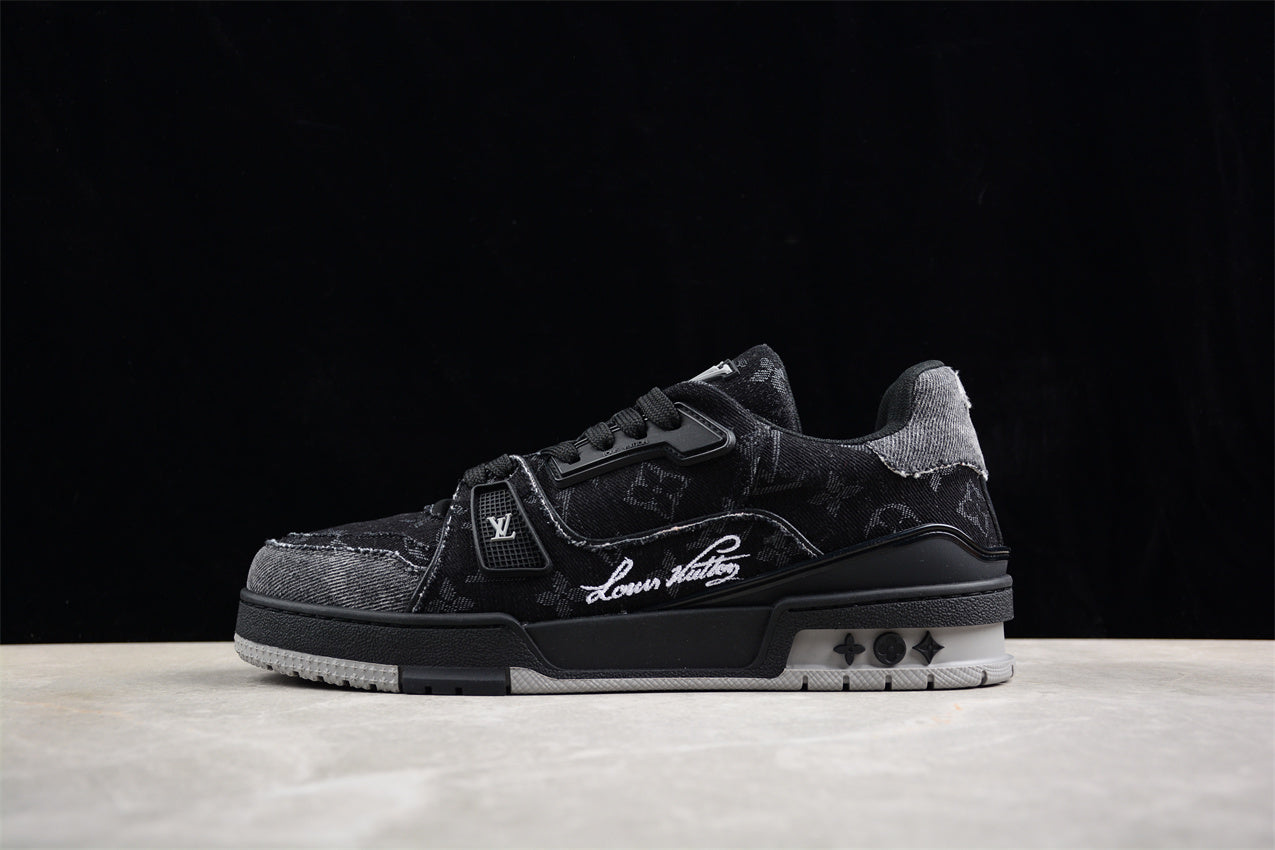 Louis Vuitton Trainer Sneaker Low LV