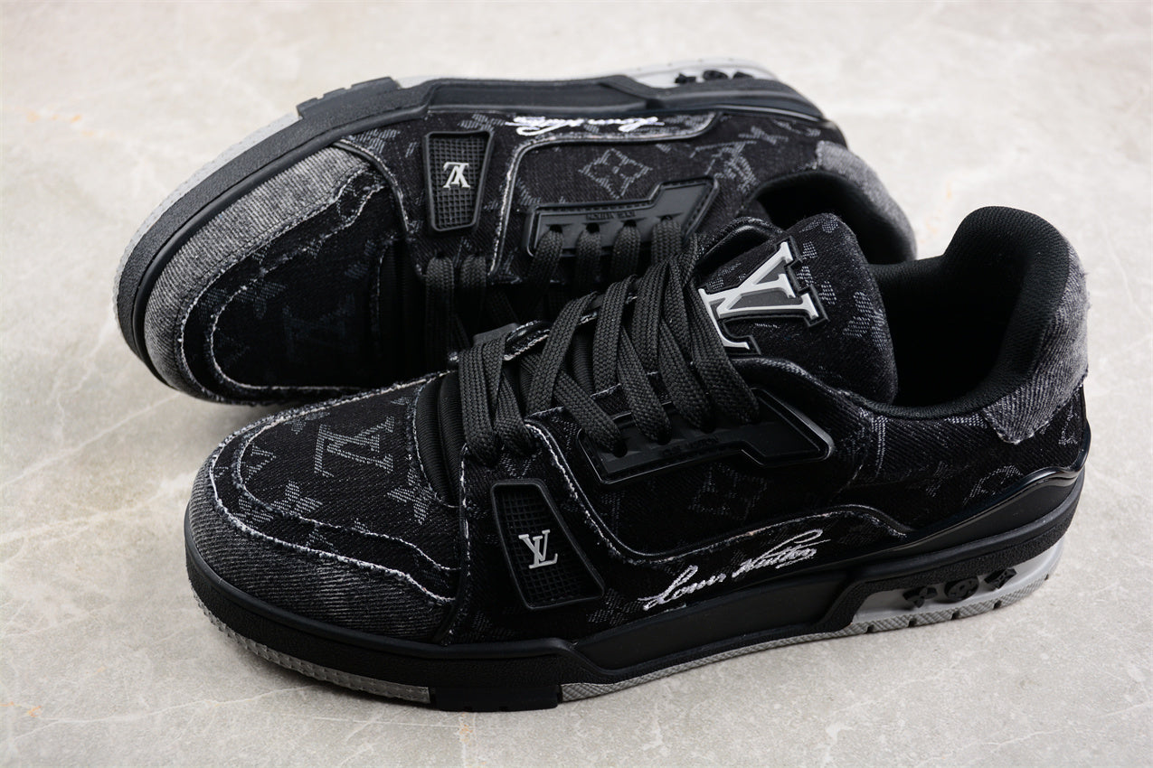Louis Vuitton Trainer Sneaker Low LV