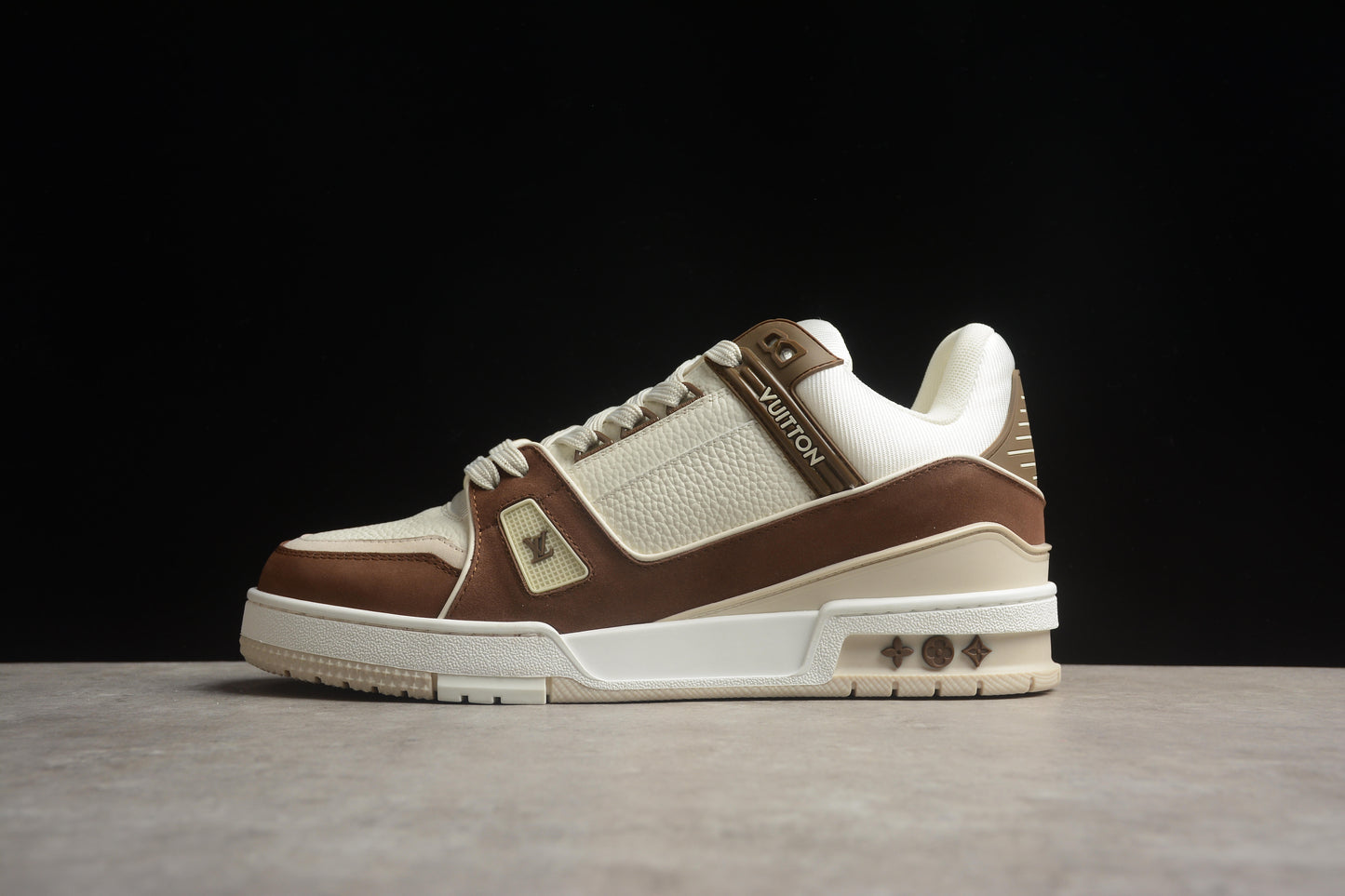 Louis Vuitton Trainer Sneaker Low LV