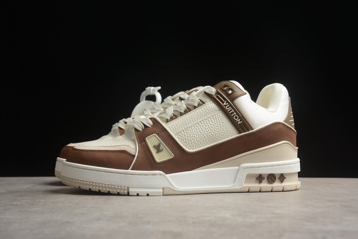 Louis Vuitton Trainer Sneaker Low LV