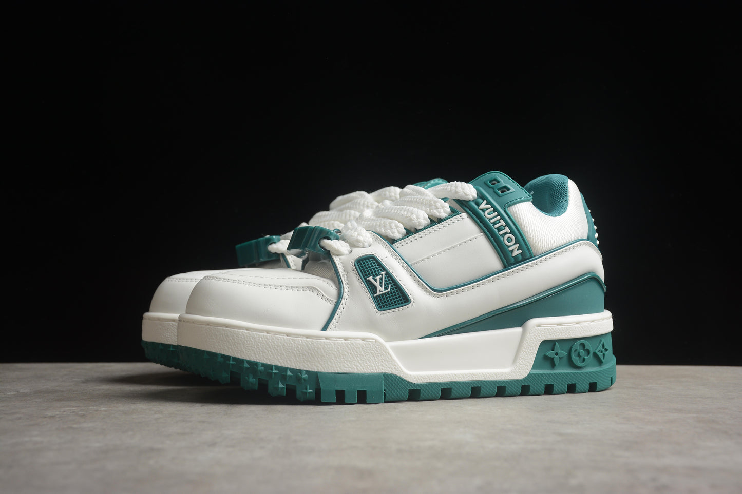 Louis Vuitton Trainer Sneaker Low LV