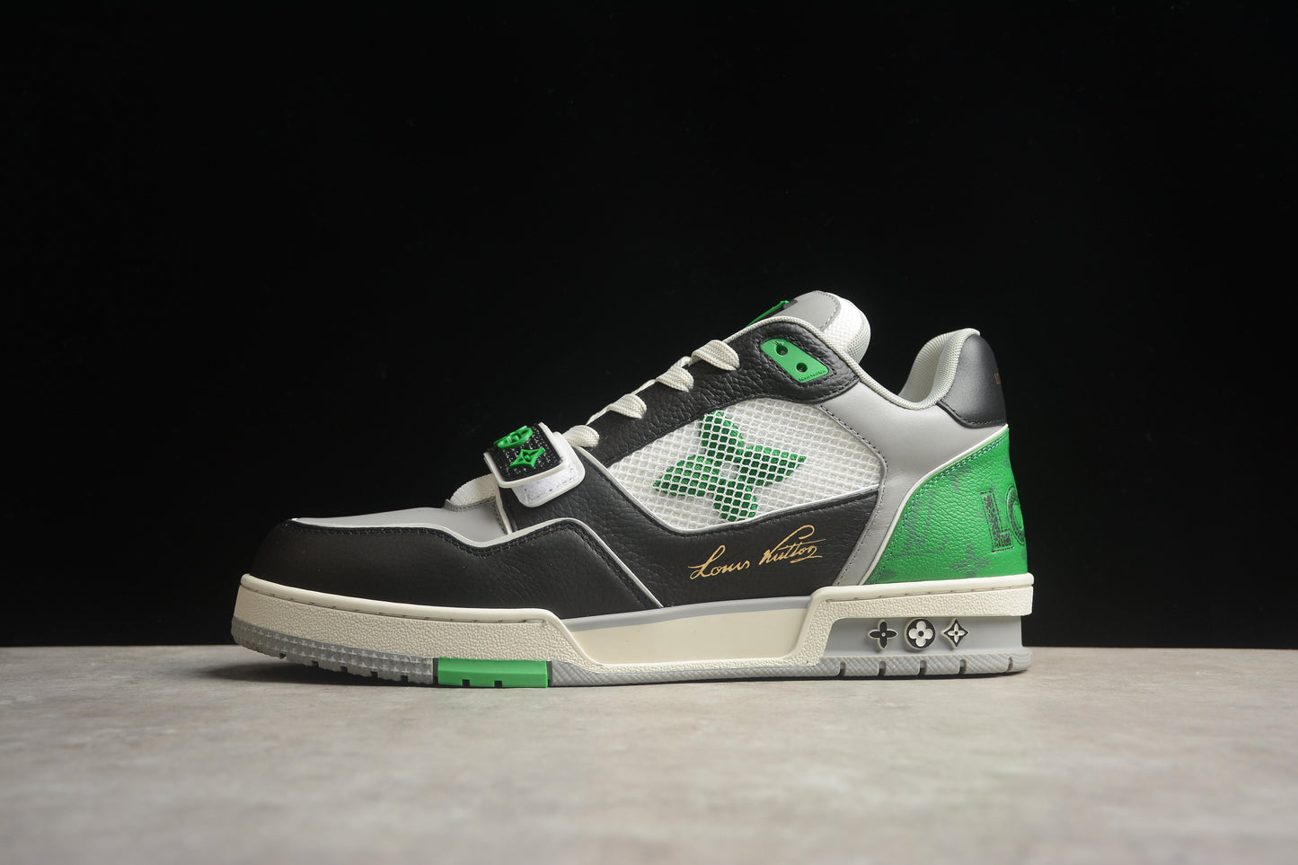 Louis Vuitton Trainer Sneaker Low LV
