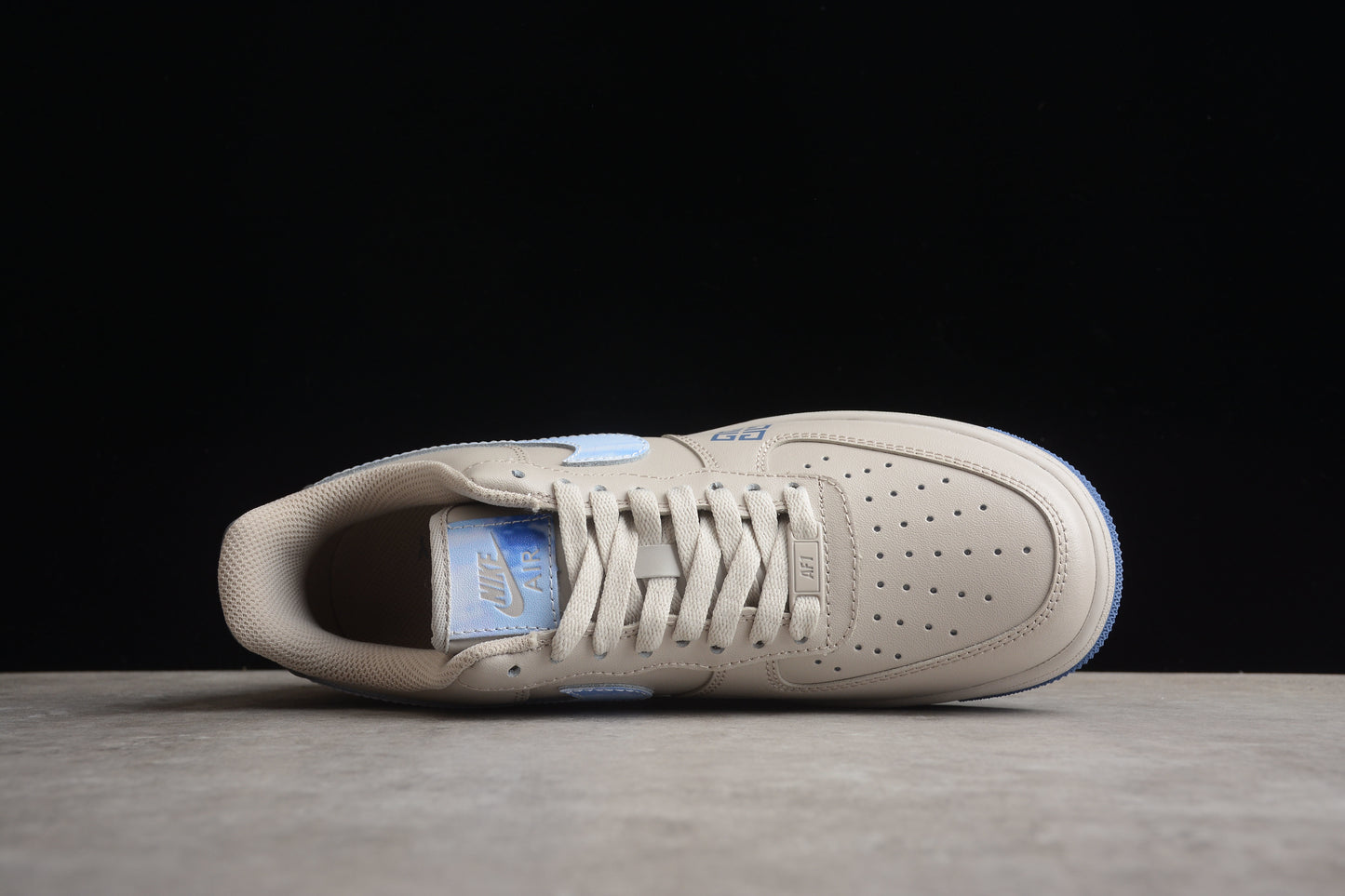 NK Air Force 1 845053-208