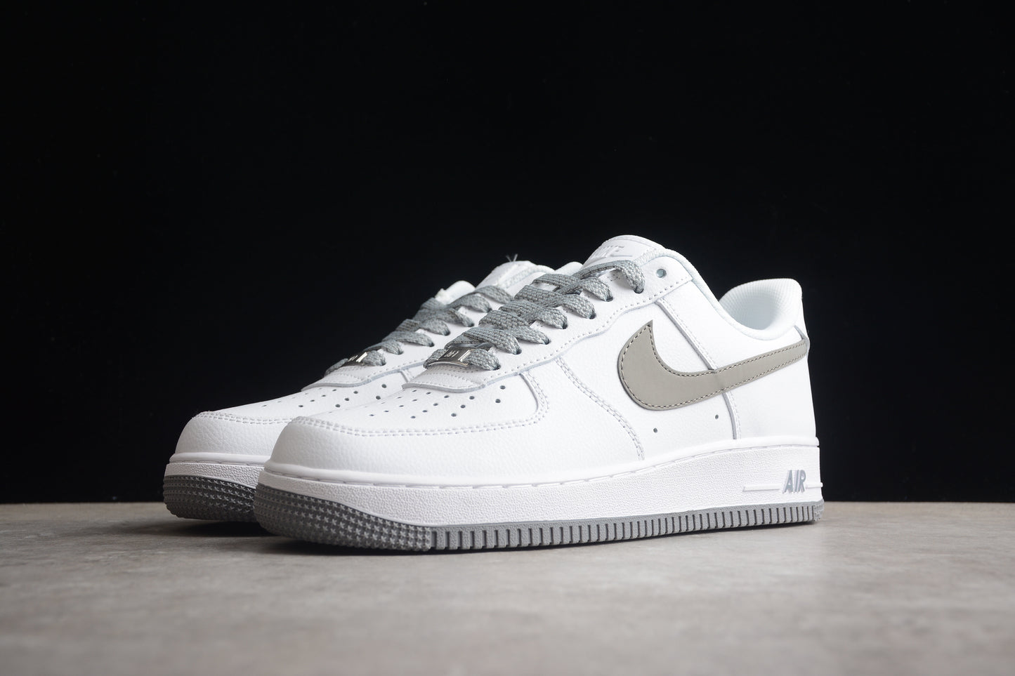 NK Air Force 1 AH0286-111