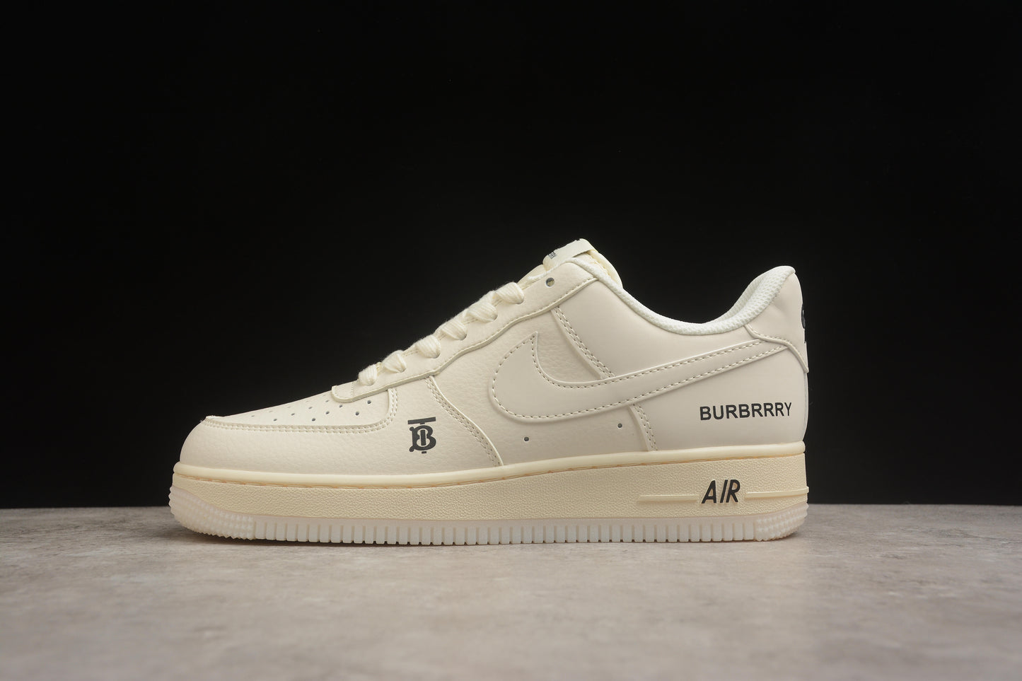 NK Air Force 1 BB8588-226