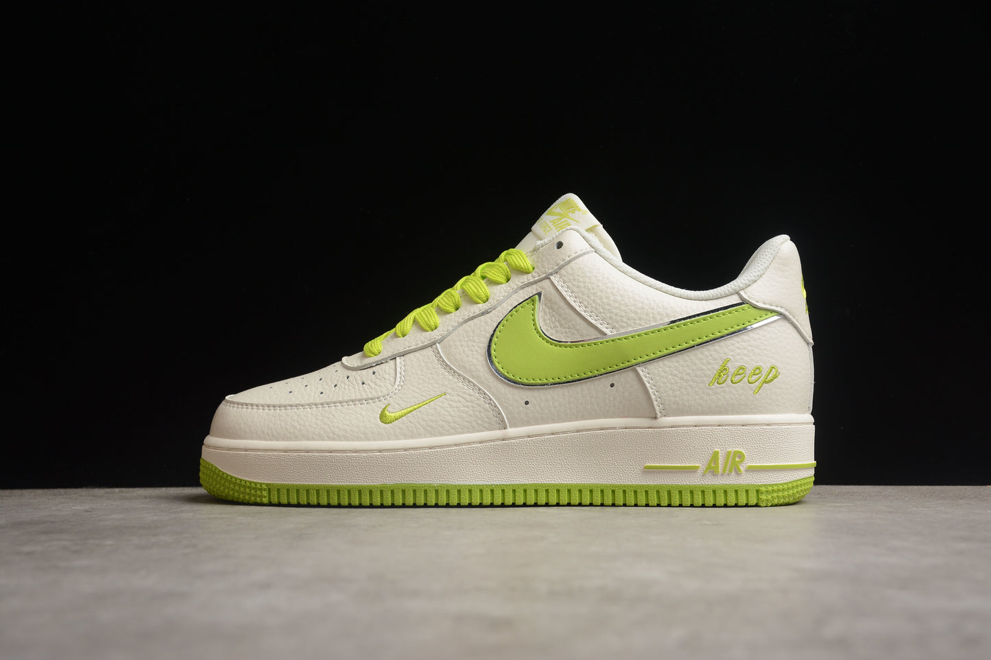 NK Air Force 1 BM1996-088