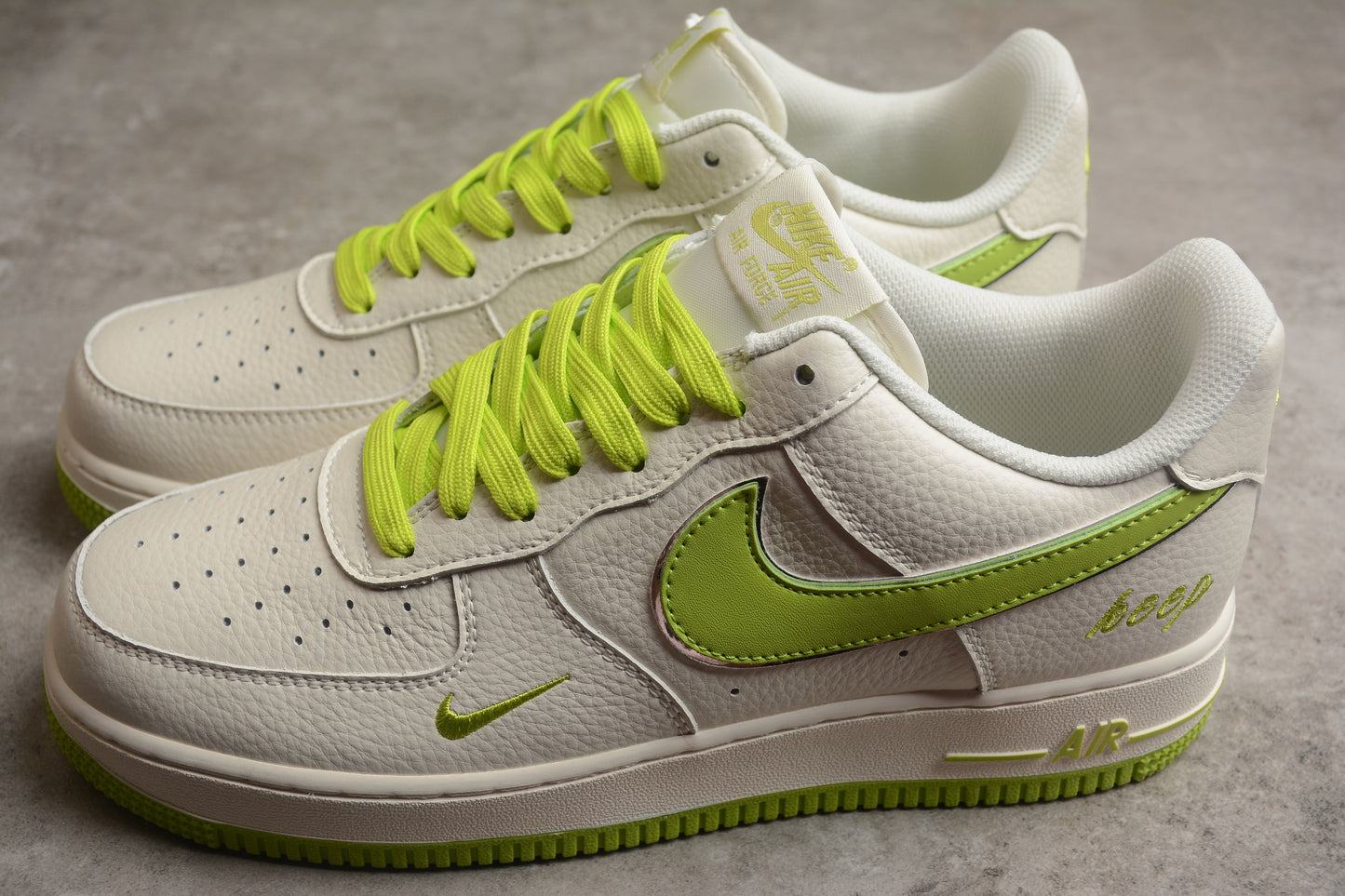 NK Air Force 1 BM1996-088