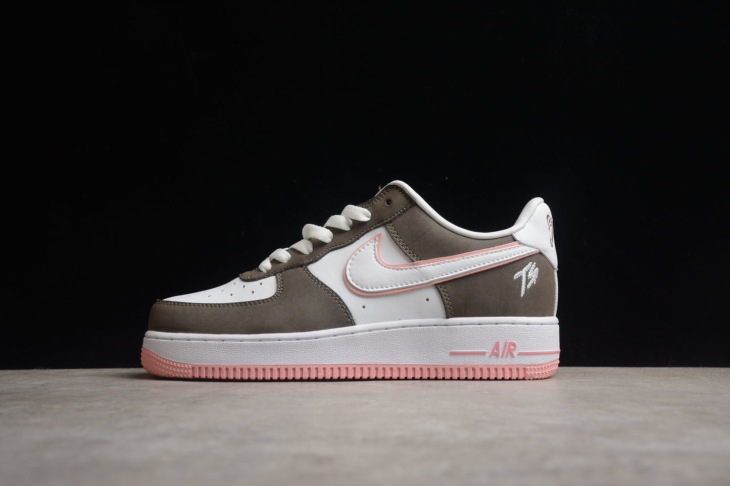 NK Air Force 1 CN2405-111