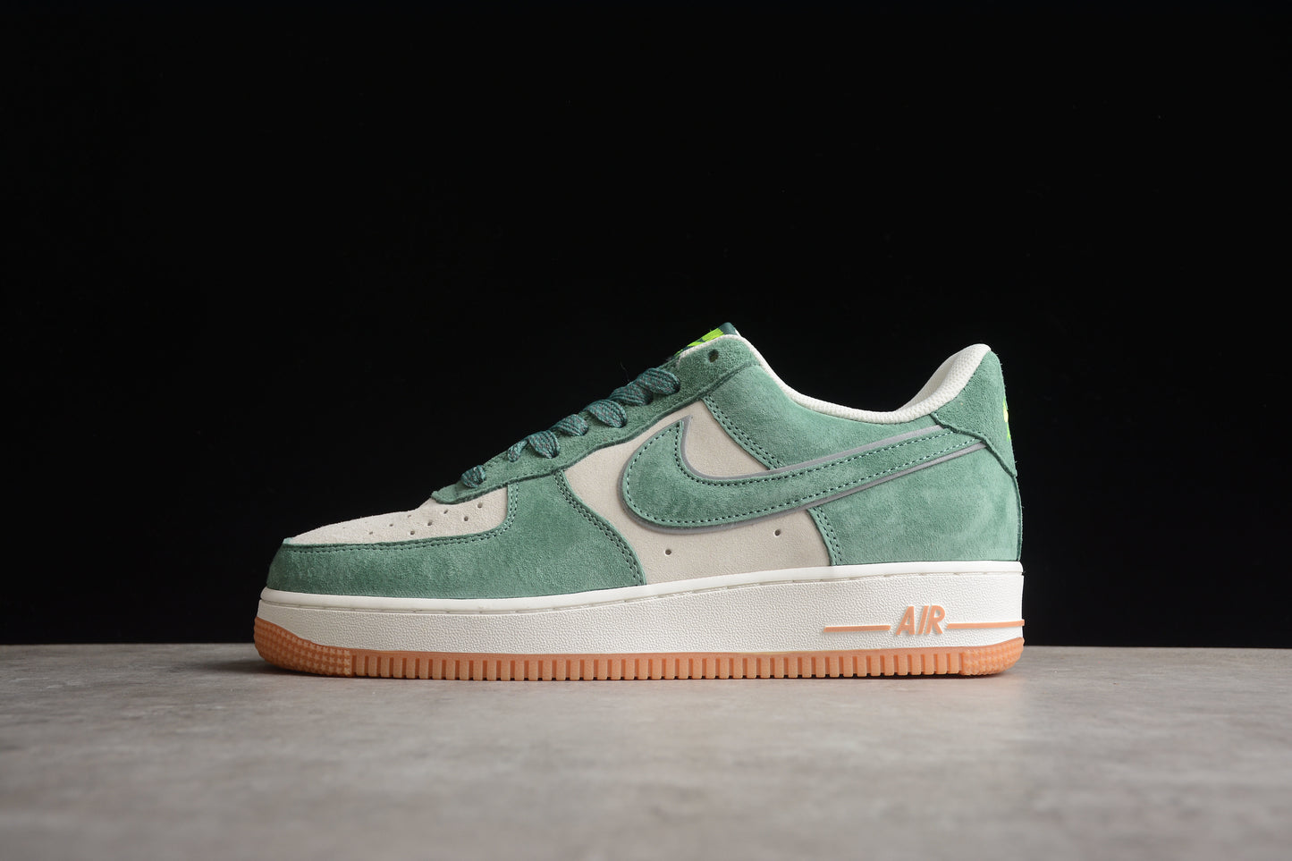 NK Air Force 1 CV0820-405