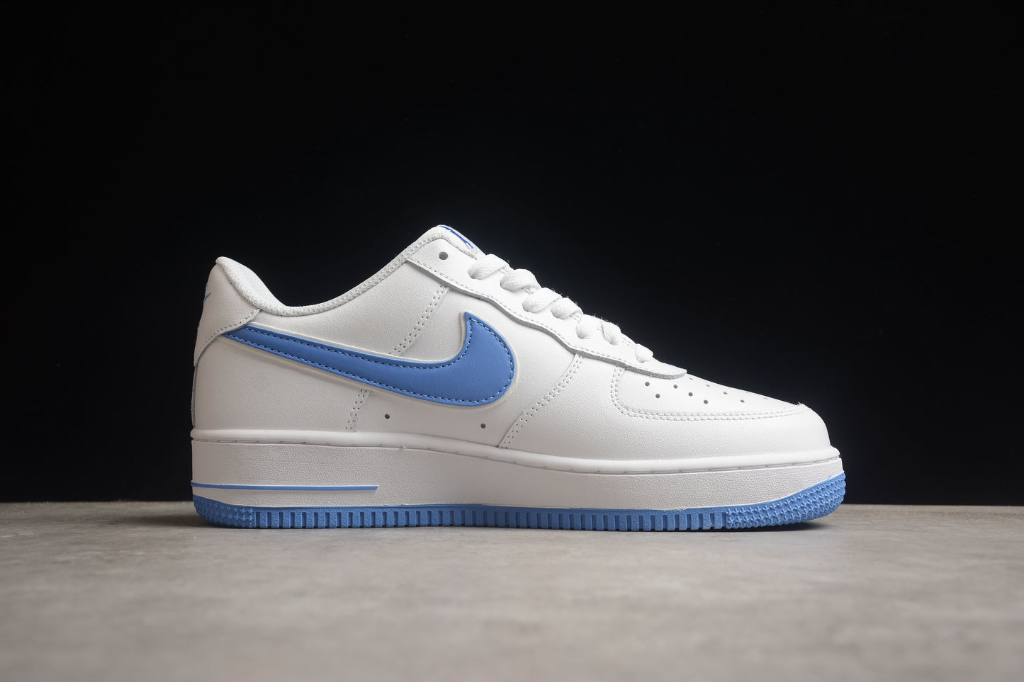 NK Air Force 1 CV5696-965