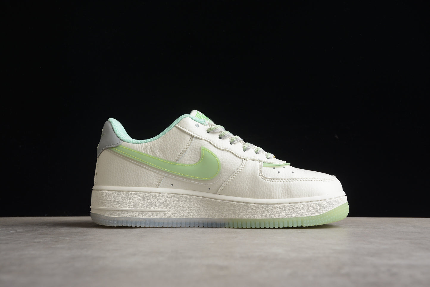 NK Air Force 1 CW1574-802