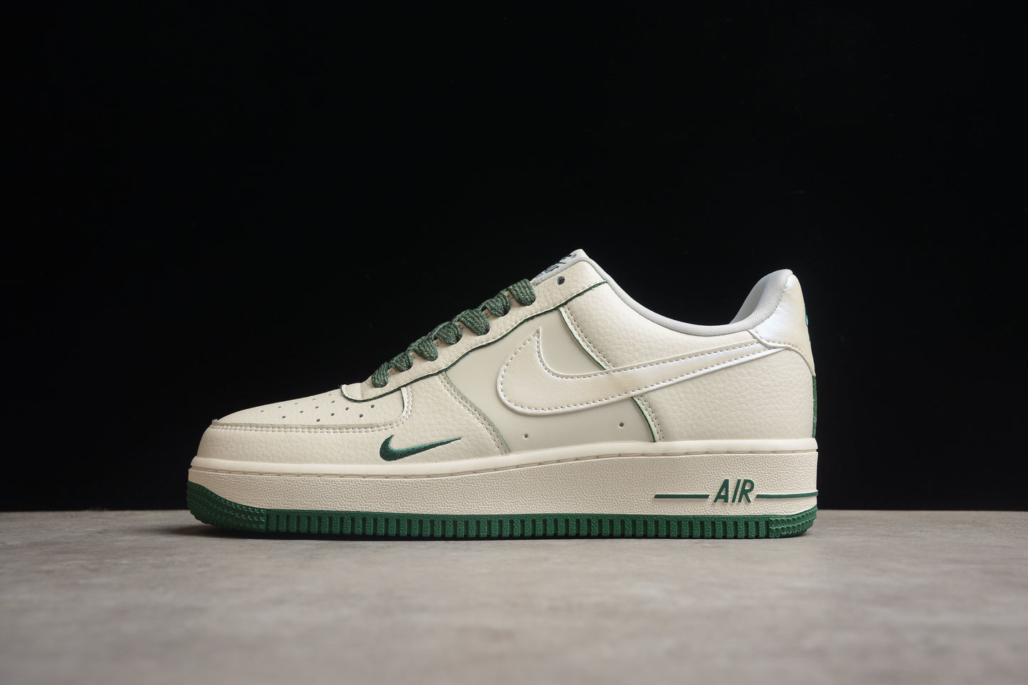 NK Air Force 1 DD9915-600