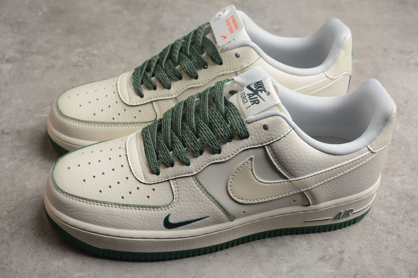 NK Air Force 1 DD9915-600