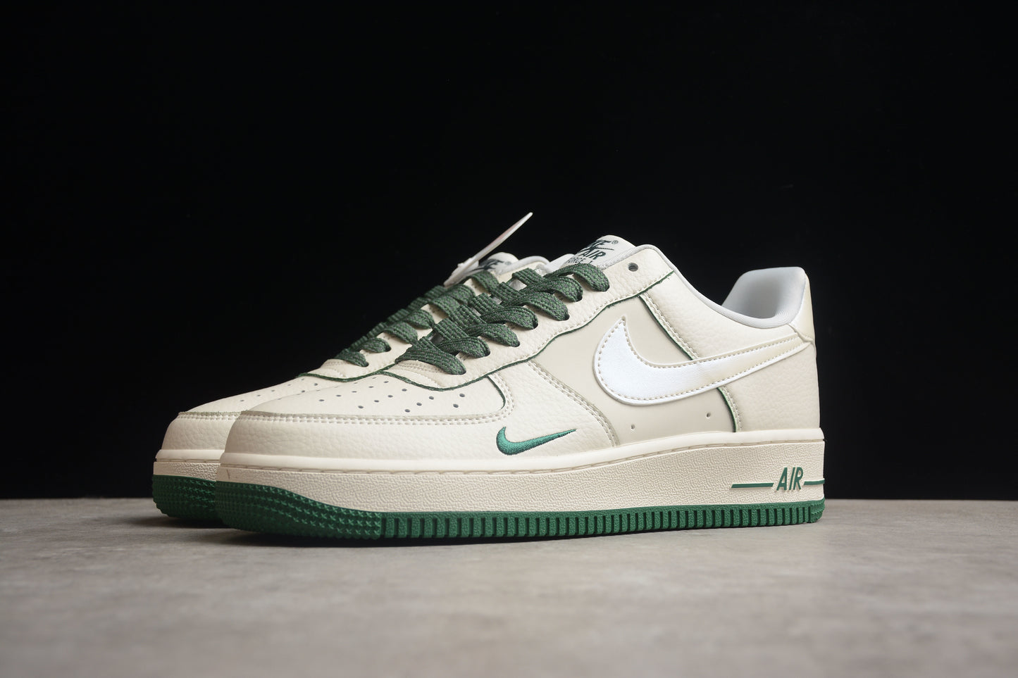 NK Air Force 1 DD9915-600