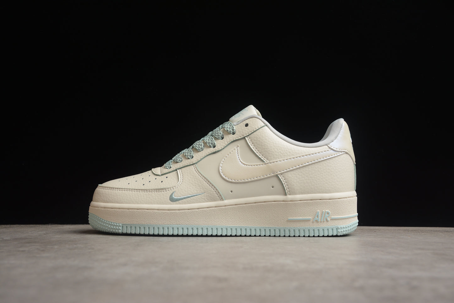NK Air Force 1 DD9915-688