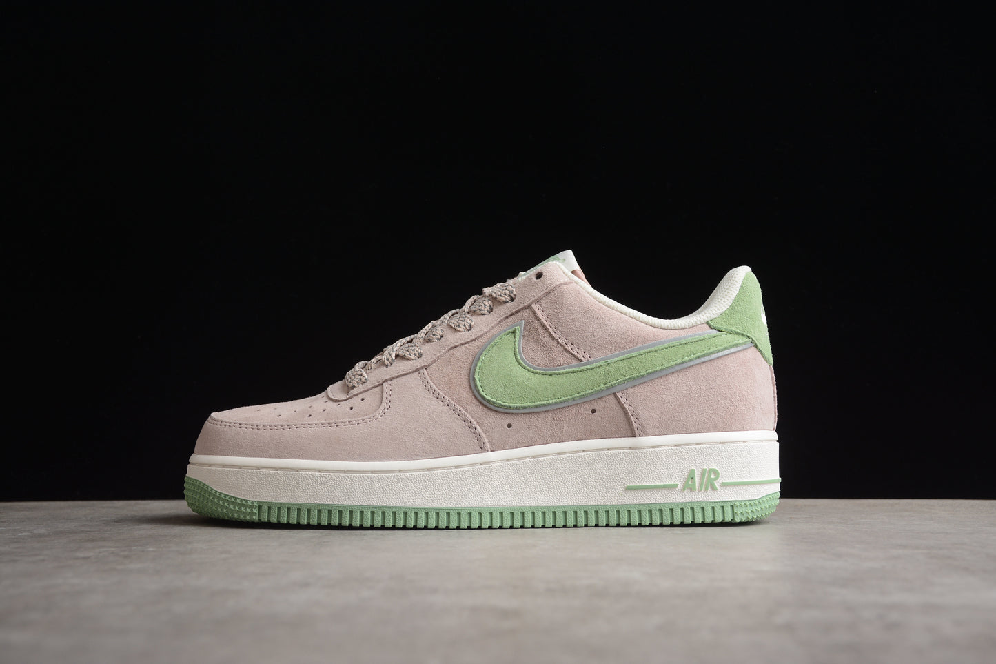 NK Air Force 1 DD9969-065