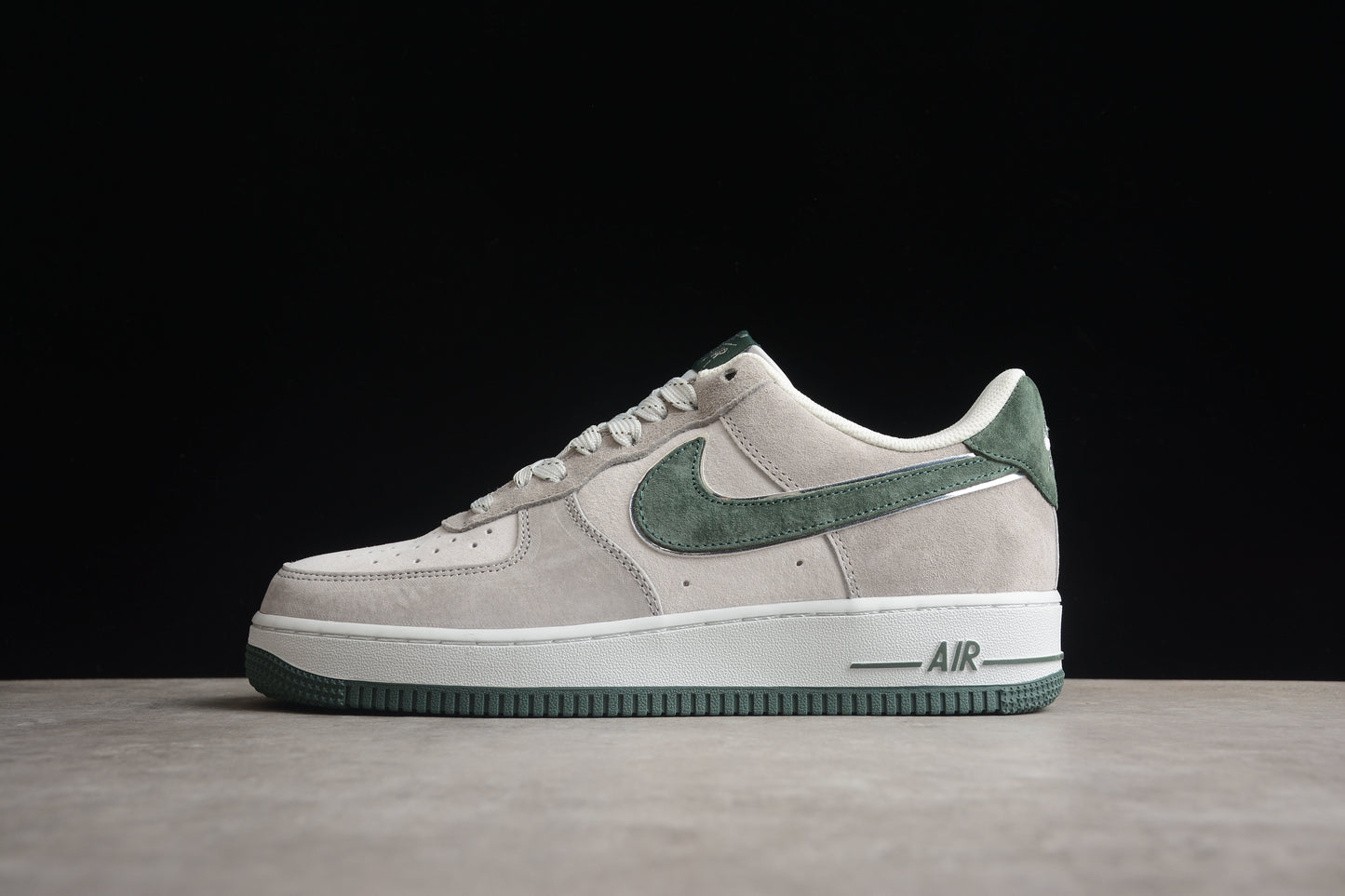 NK Air Force 1 DF3966-723