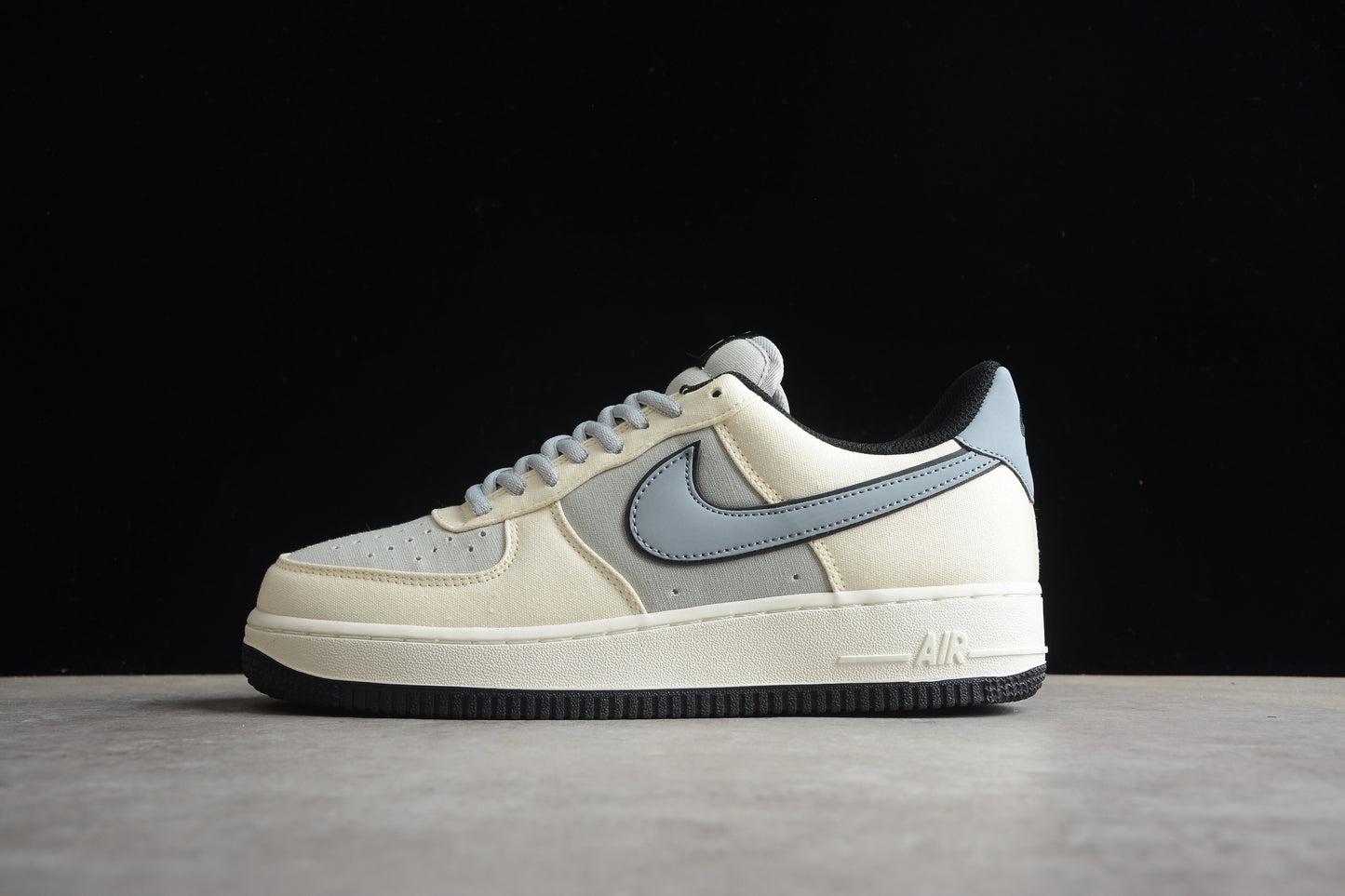 NK Air Force 1 DG2296-020