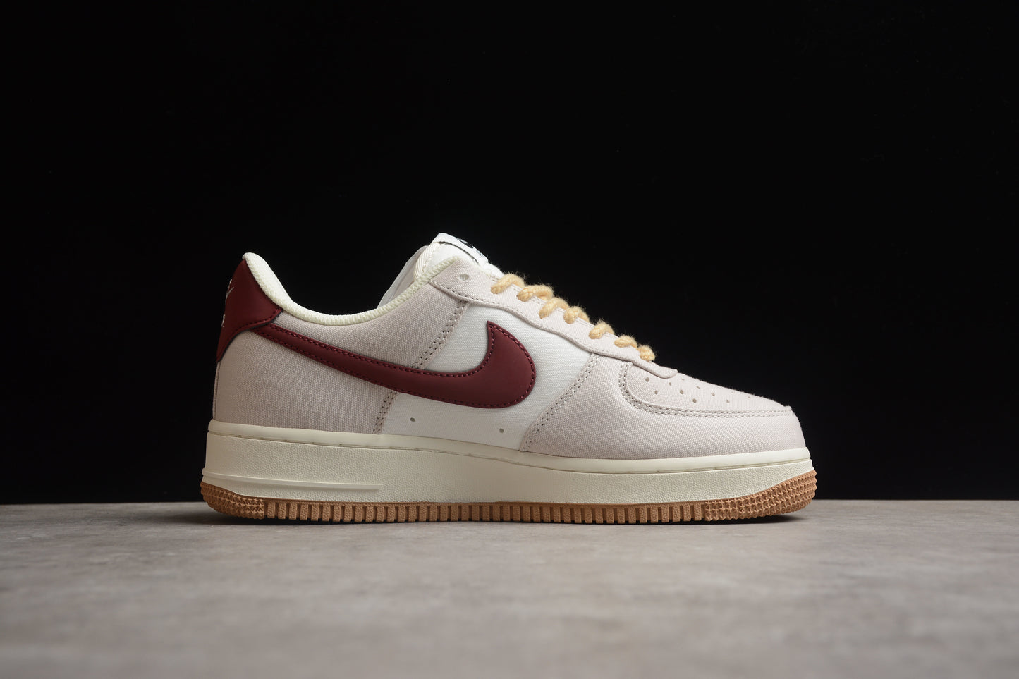 NK Air Force 1 DG2296 019