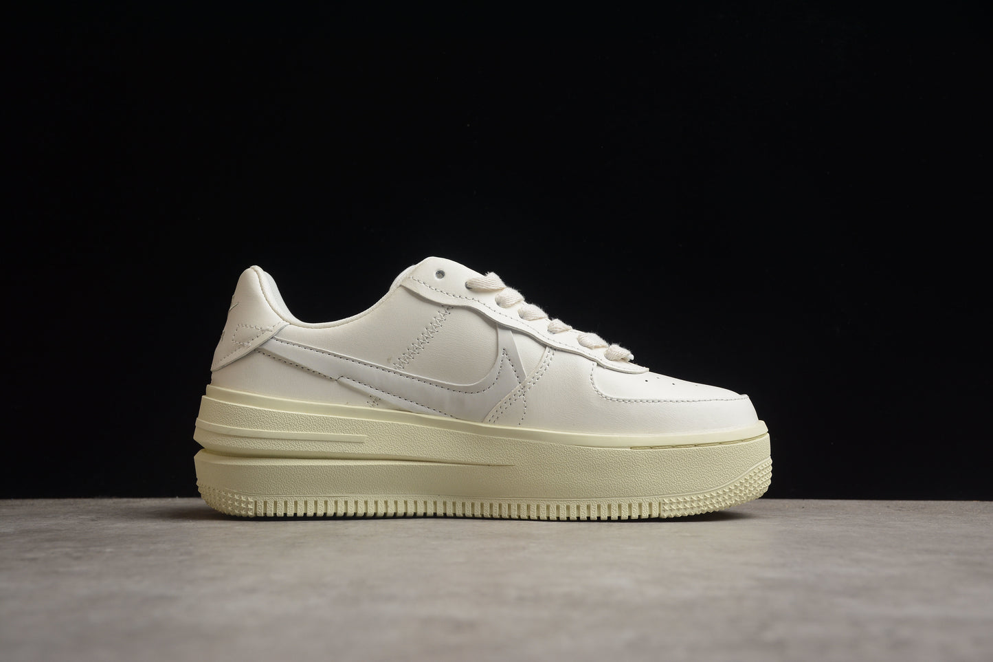NK Air Force 1 DJ9946-104