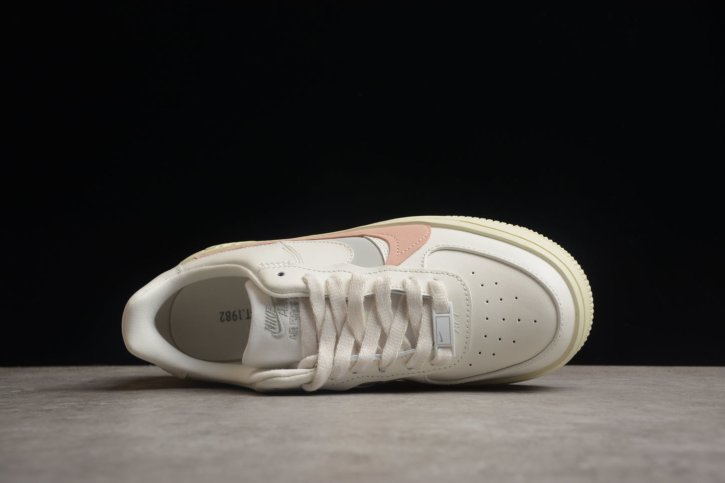 NK Air Force 1 DJ9946-104