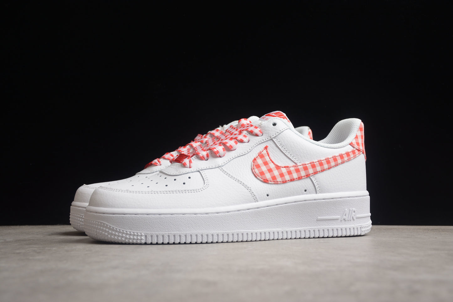 NK Air Force 1 DZ2784-101