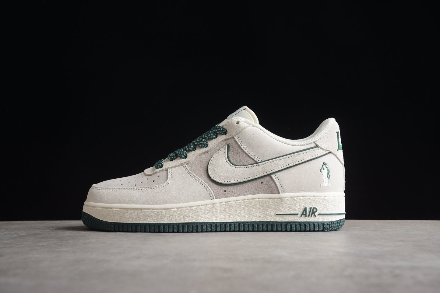 NK Air Force 1 DZ3696-002