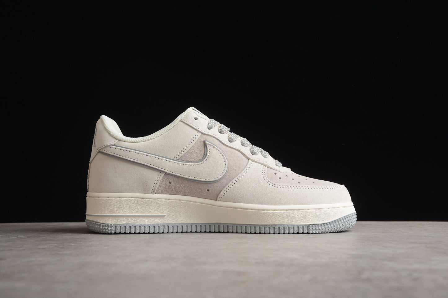 NK Air Force 1 DZ3696-005