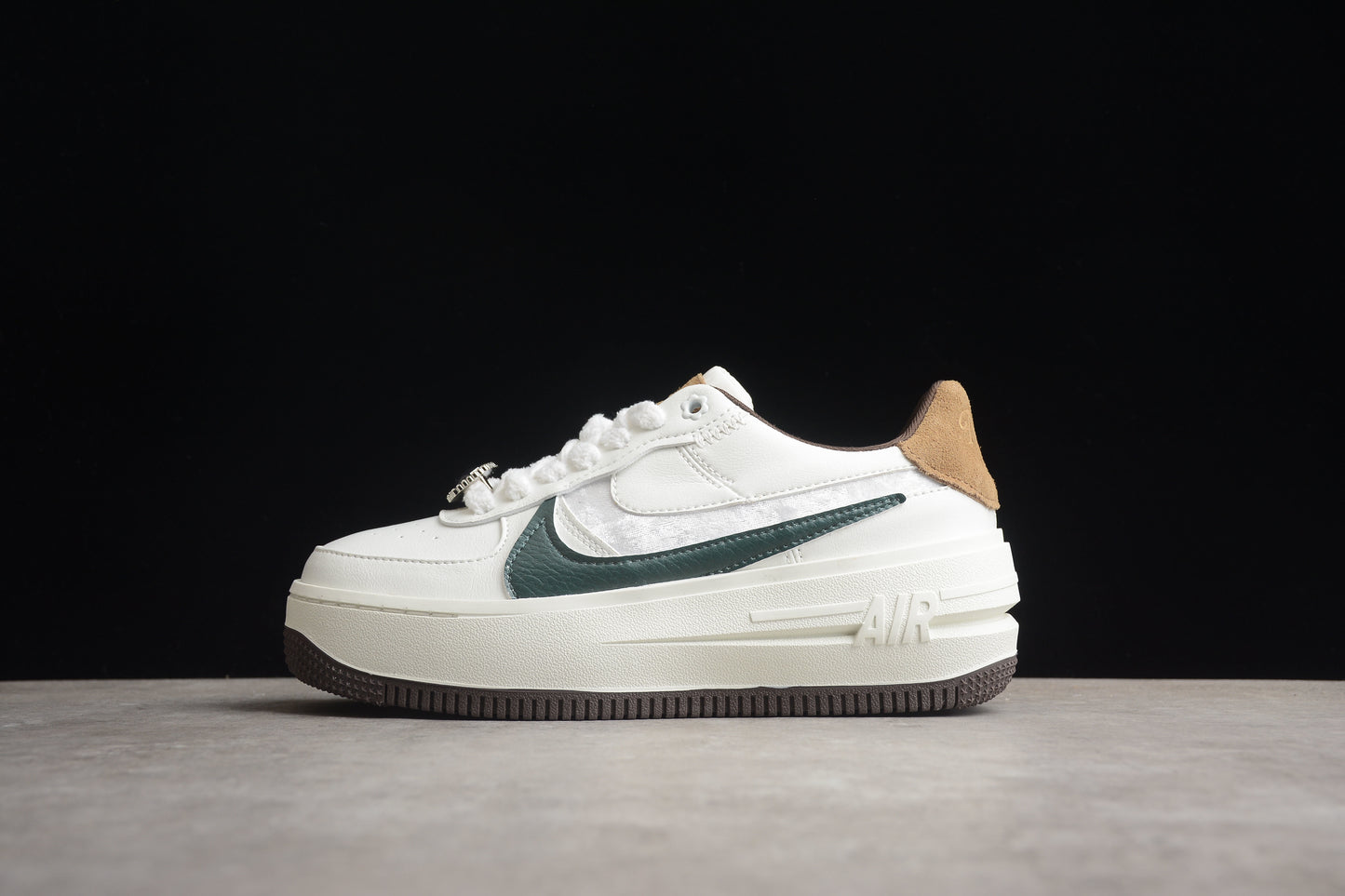 NK Air Force 1 FB1856-131