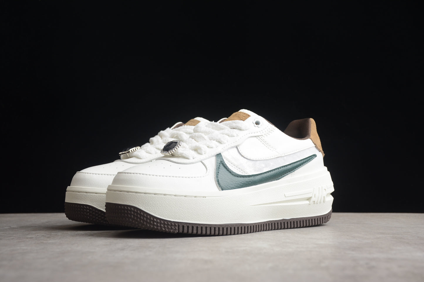 NK Air Force 1 FB1856-131