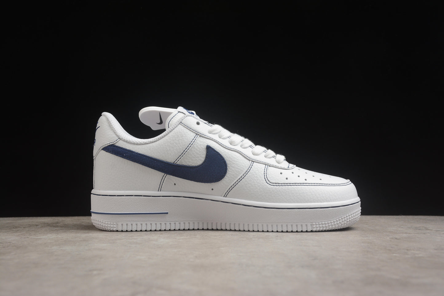 NK Air Force 1 HQ2037-100