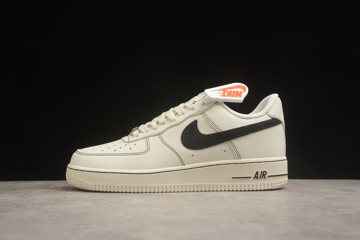 NK Air Force 1 HQ2037-200