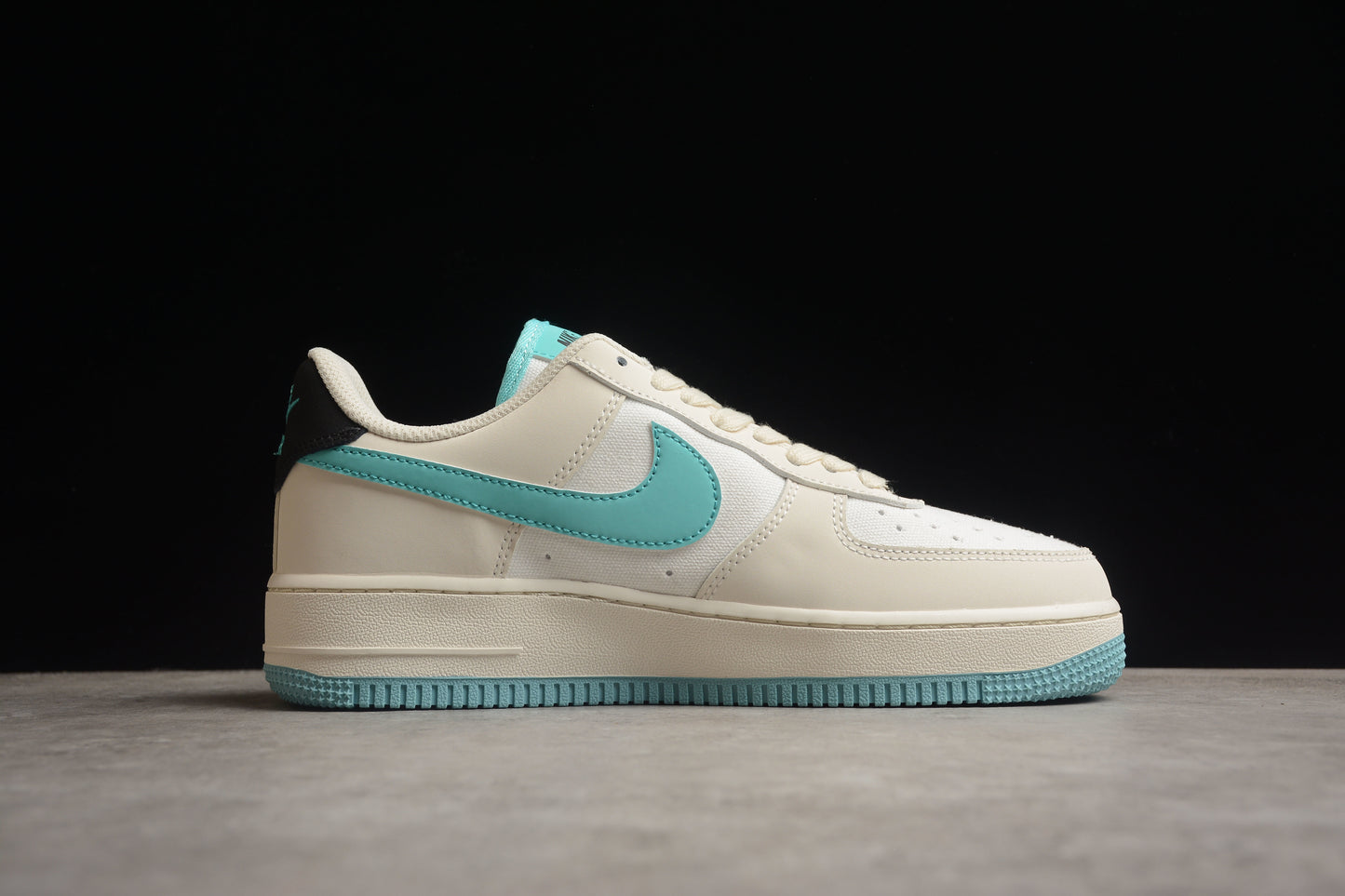 NK Air Force 1 HX123-005